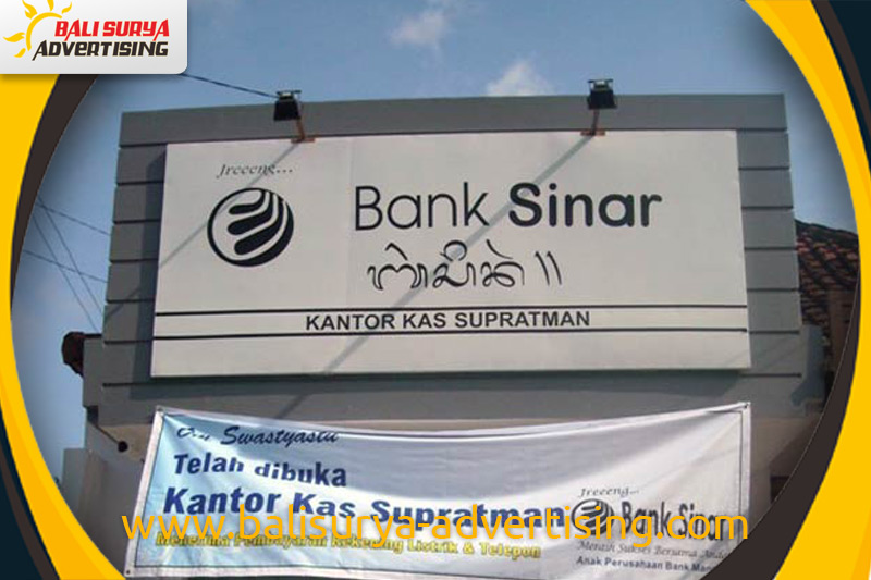 Billboard Bank Sinar